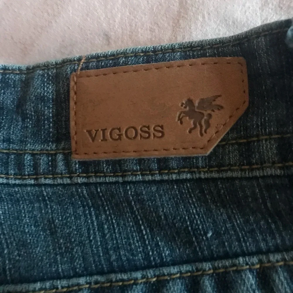 𝅺VIGOSS womens shorts. Size 9